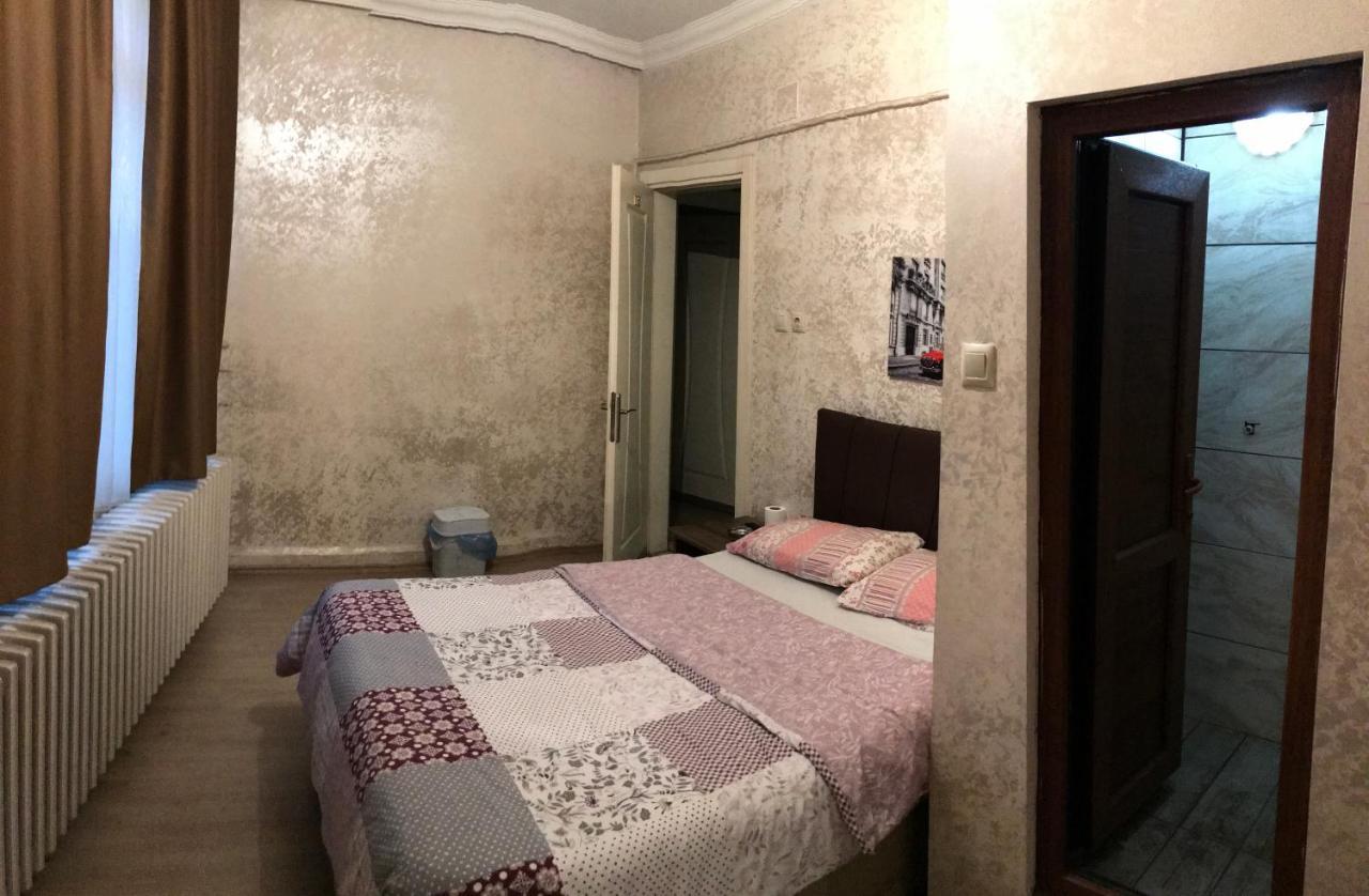 Saray Otel Pansiyon บูร์ซา ภายนอก รูปภาพ